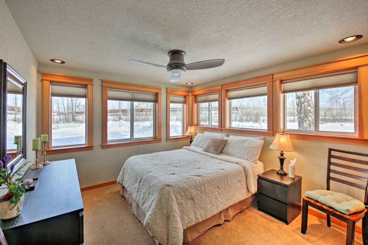 סנדפוינט Lake Pend Oreille Condo With Porch And Mountain View! מראה חיצוני תמונה