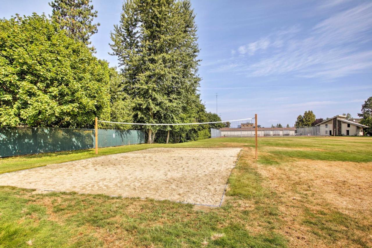 סנדפוינט Lake Pend Oreille Condo With Porch And Mountain View! מראה חיצוני תמונה